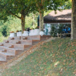 Terrasse-und-Tribüne-aus-Holz